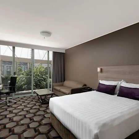 Rydges Canberra Exterior photo